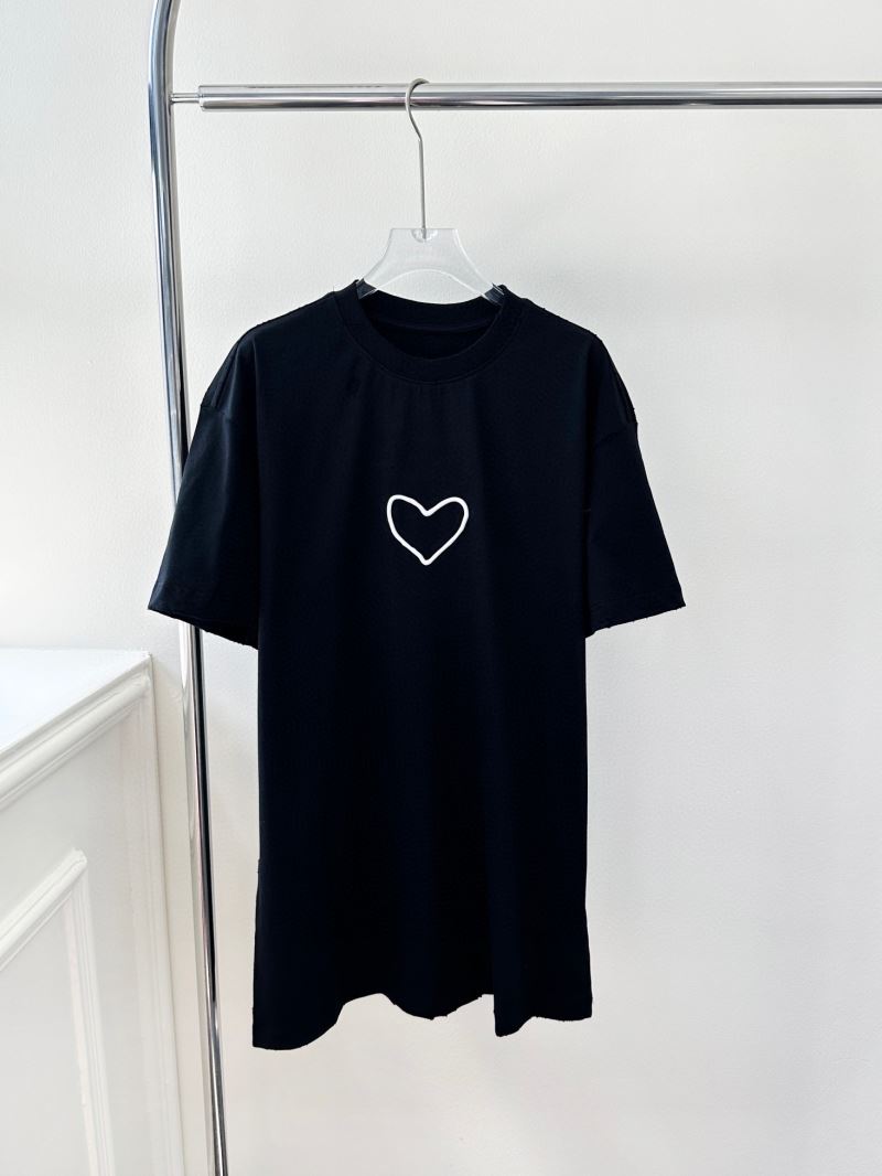 Unclassified Brand T-Shirts